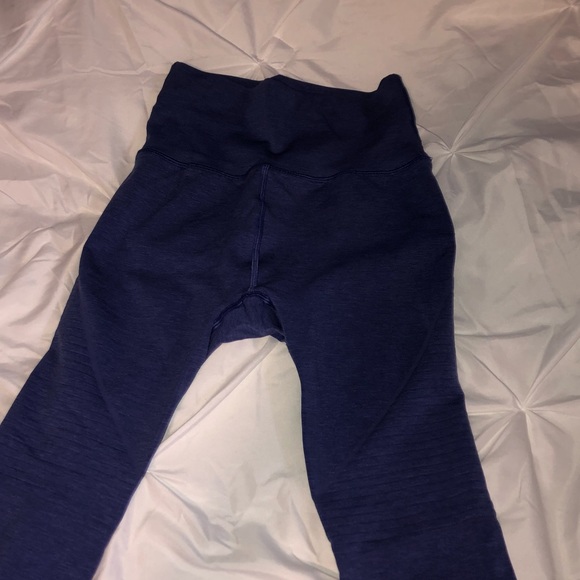 alphalete revival leggings - Picture 5 of 8